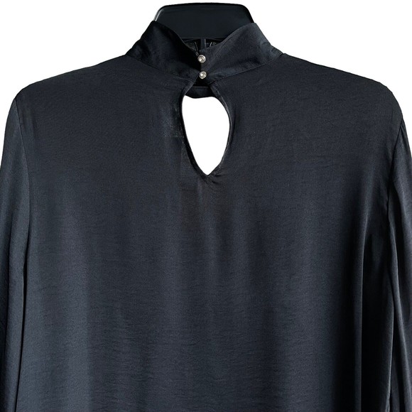 Thalia Sodi Choker Top Black Woven Long Sleeves Blouse Size M NWT Keyhole Button - Picture 6 of 9